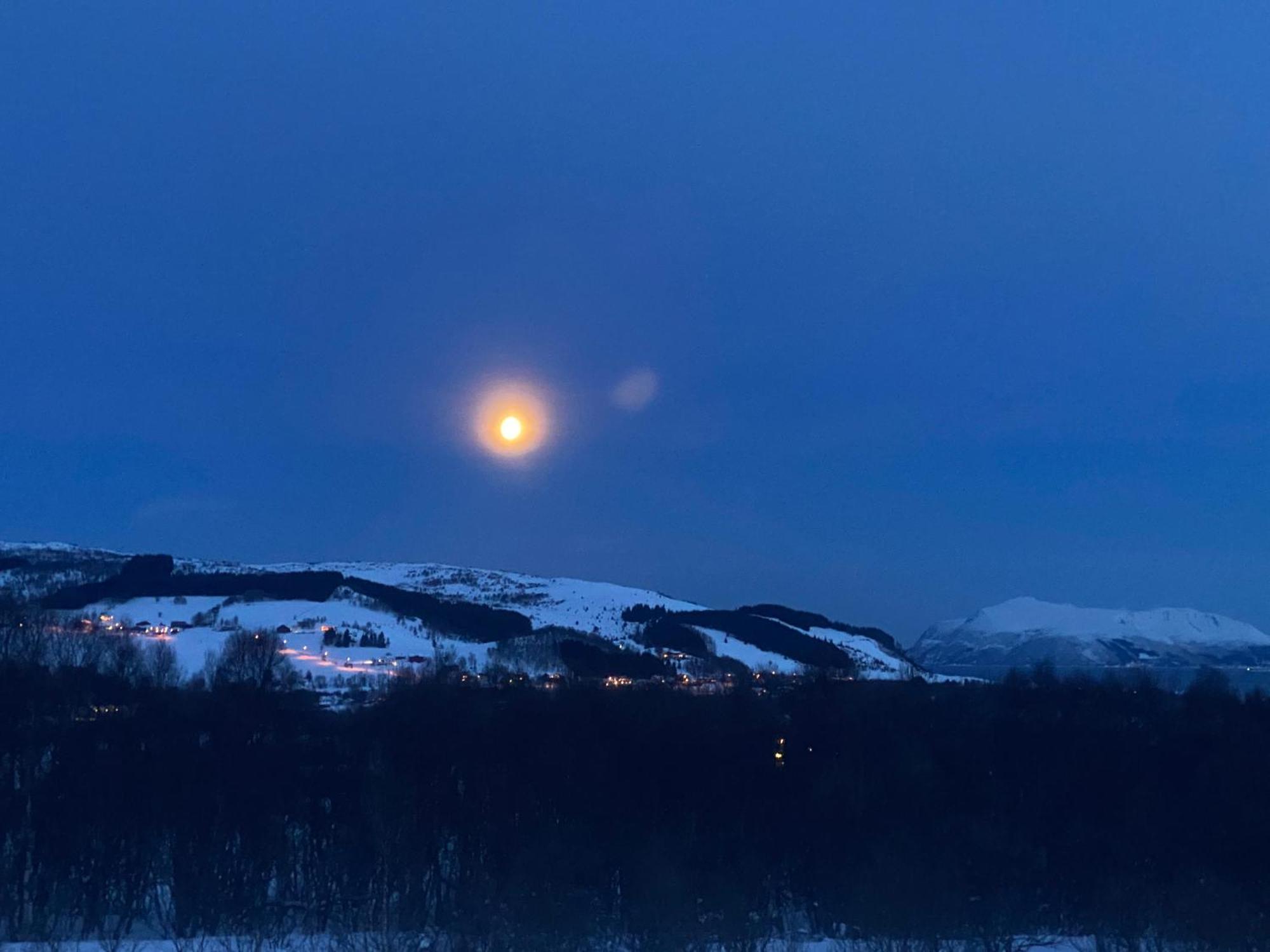 Sortland Camping Og Motell As Exteriér fotografie